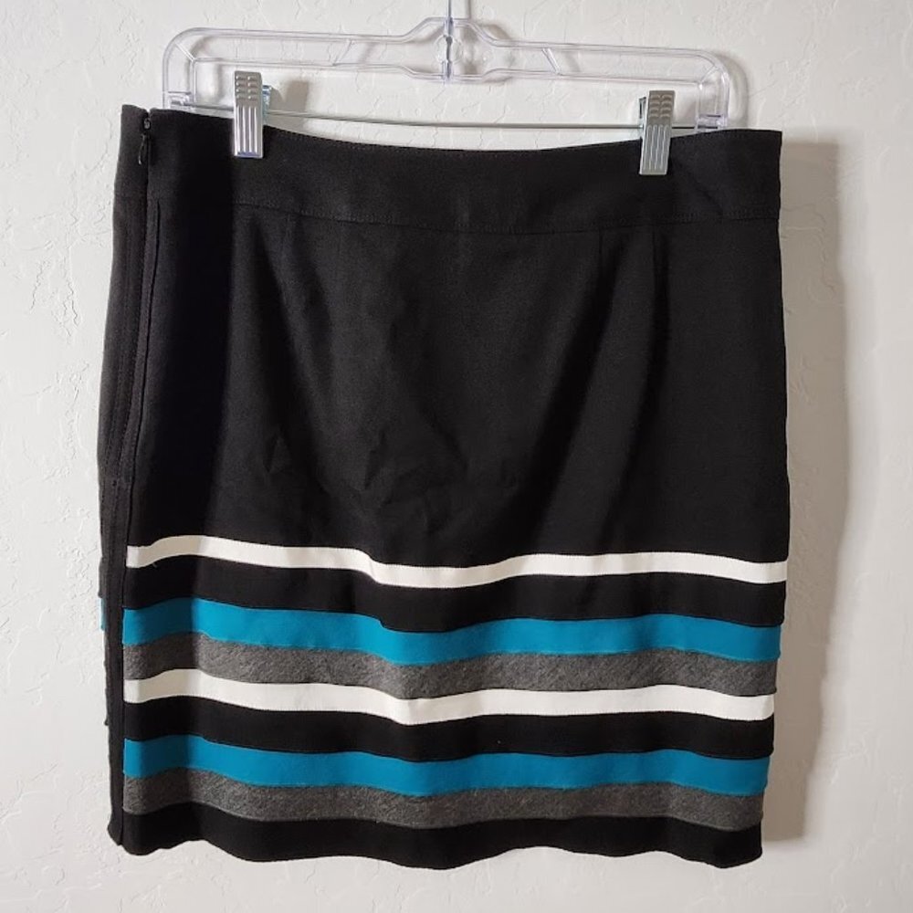 White House Black Market women's skirt size 8